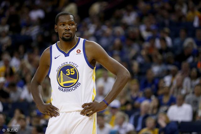 姚明入选FIBA名人堂 中国男篮运动员第一人