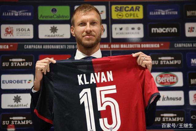 姚明入选FIBA名人堂 中国男篮运动员第一人